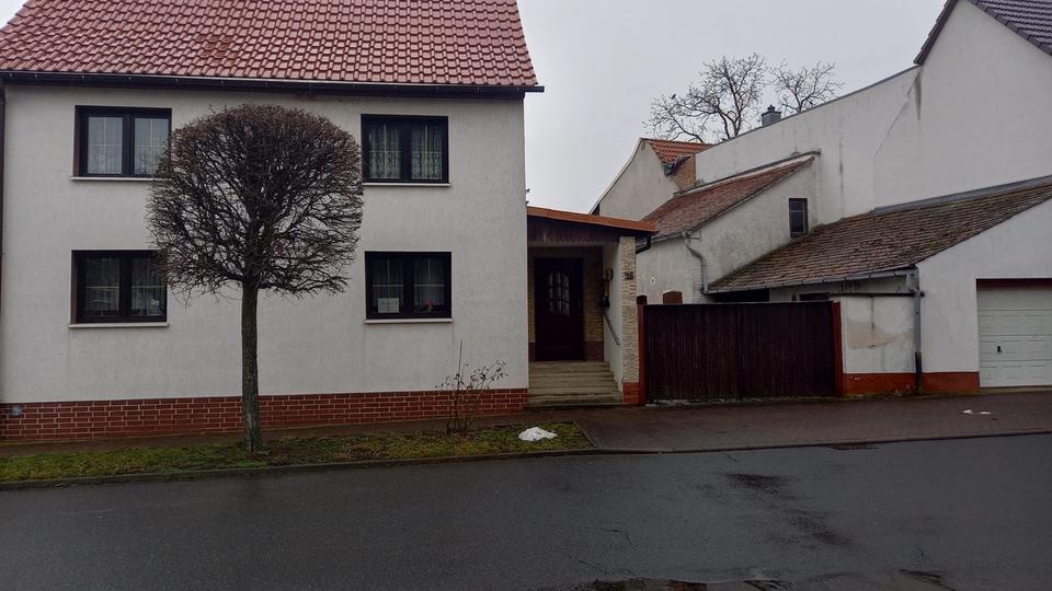 Einfamilienhaus Am Ettersberg - 150.000&euro; | Angebot:26144828