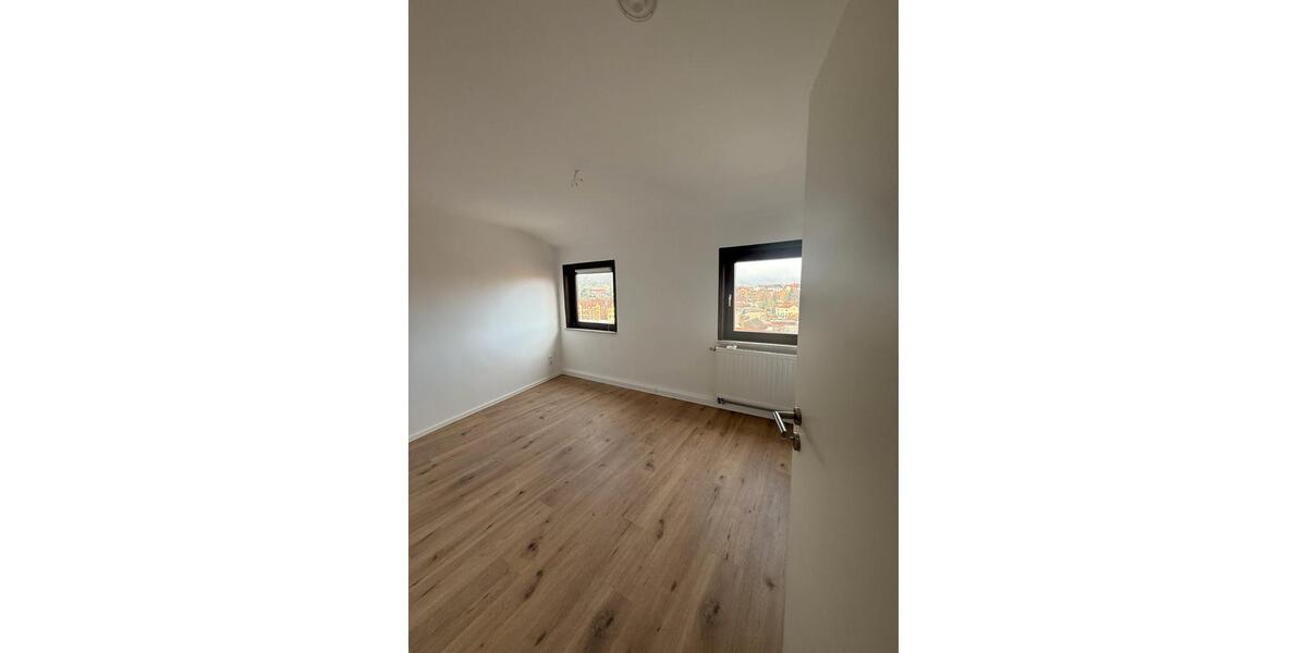 Etagenwohnung Kahla - 2.5 Zimmer, 68 m&sup2;, 650&euro; | Angebot:26575969