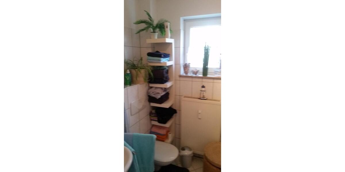 Etagenwohnung Erfurt Hochheim - 3 Zimmer, 87 m&sup2;, 957&euro; | Angebot:26566918