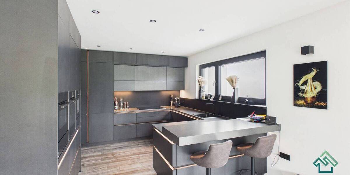 Einfamilienhaus Blankenhain - 8 Zimmer, 327 m&sup2;, 799.000&euro; | Angebot:26331281