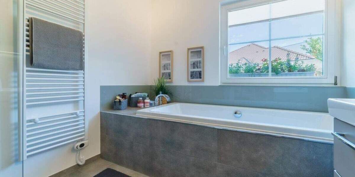 Bungalow Großobringen Großobringen - 3 Zimmer, 88 m&sup2;, 356.629&euro; | Angebot:25672530