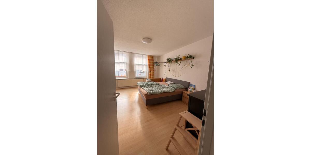 Etagenwohnung Erfurt Andreasvorstadt - 2 Zimmer, 75 m&sup2;, 715&euro; | Angebot:25841991