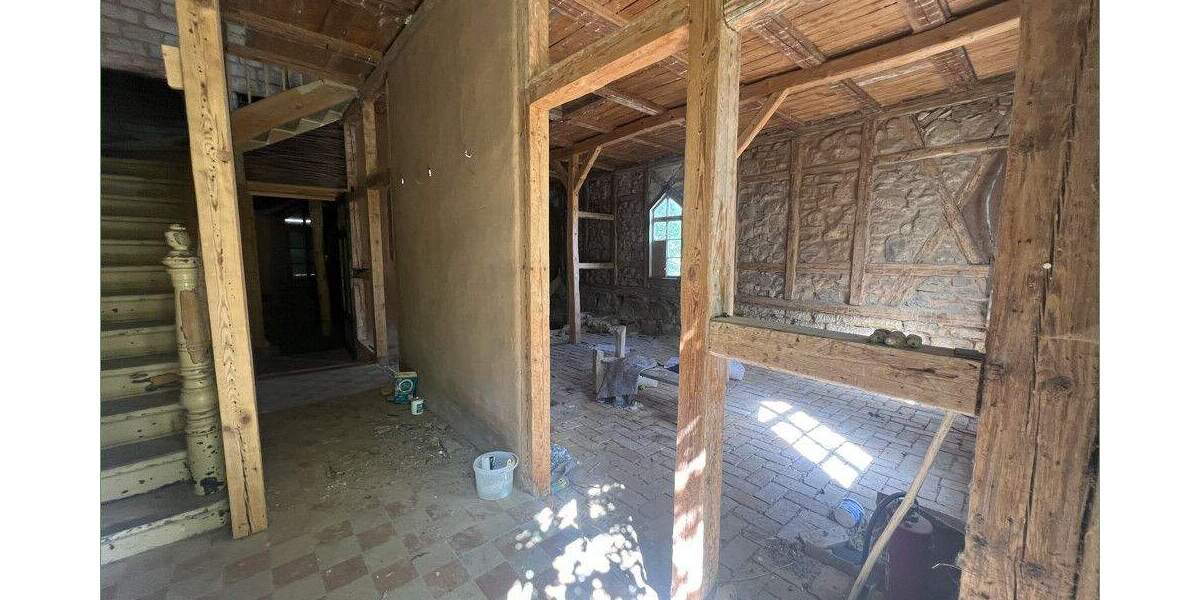 Bauernhaus, Landhaus Rudolstadt Nord - 4 Zimmer, 353 m&sup2;, 99.000&euro; | Angebot:25729292