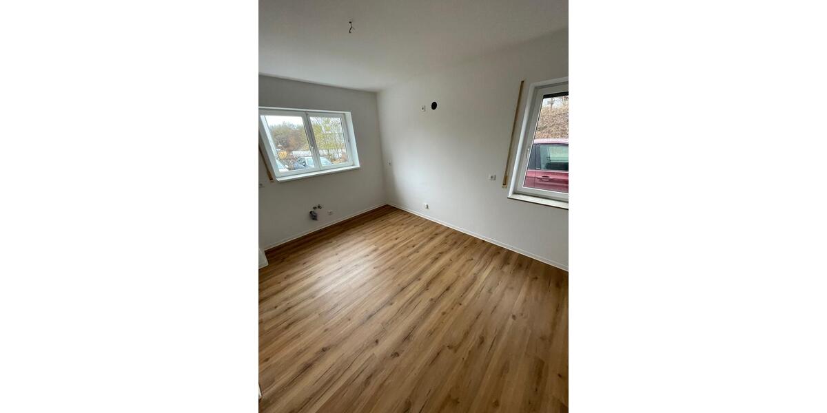 Erdgeschoßwohnung Kranichfeld - 2 Zimmer, 73 m&sup2;, 650&euro; | Angebot:26634623