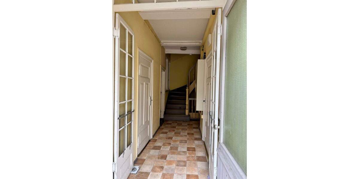 Mehrfamilienhaus, Wohnhaus Rudolstadt Zentrum - 8 Zimmer, 183 m&sup2;, 215.000&euro; | Angebot:25679311