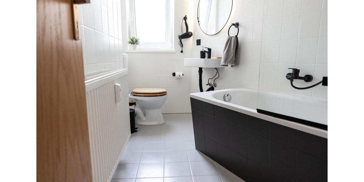 Etagenwohnung Jena - 2 Zimmer, 43 m&sup2;, 1.480&euro; | Angebot:25719648