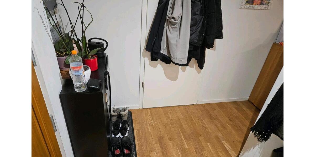 Erdgeschoßwohnung Apolda - 3.5 Zimmer, 81 m&sup2;, 805&euro; | Angebot:25546668