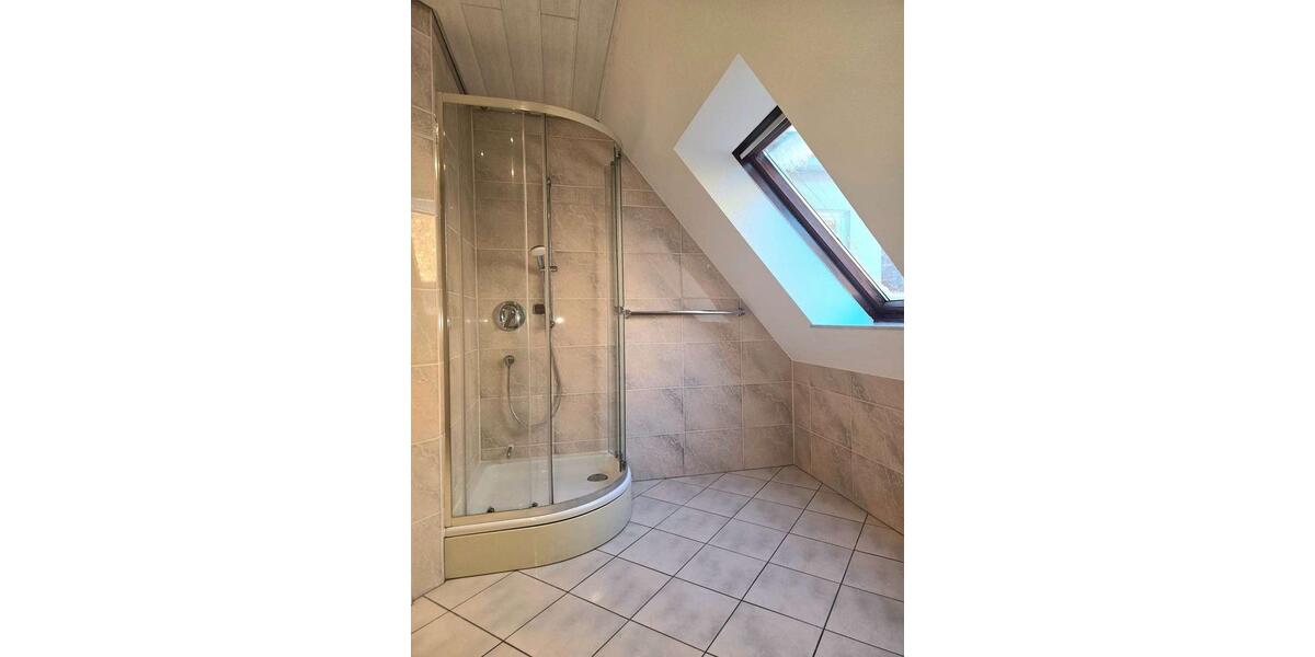 Etagenwohnung Erfurt - 2 Zimmer, 129 m&sup2;, 1.490&euro; | Angebot:24750428