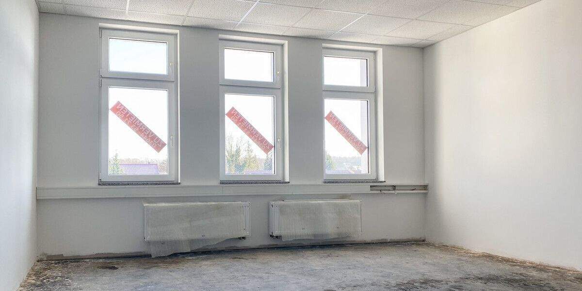 Gewerbeobjekt Apolda - 4 Zimmer, 220 m&sup2;, 1.540&euro; | Angebot:25669127