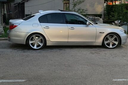 BMW 530 295.000 km 7.500 &euro; Erfurt 99086