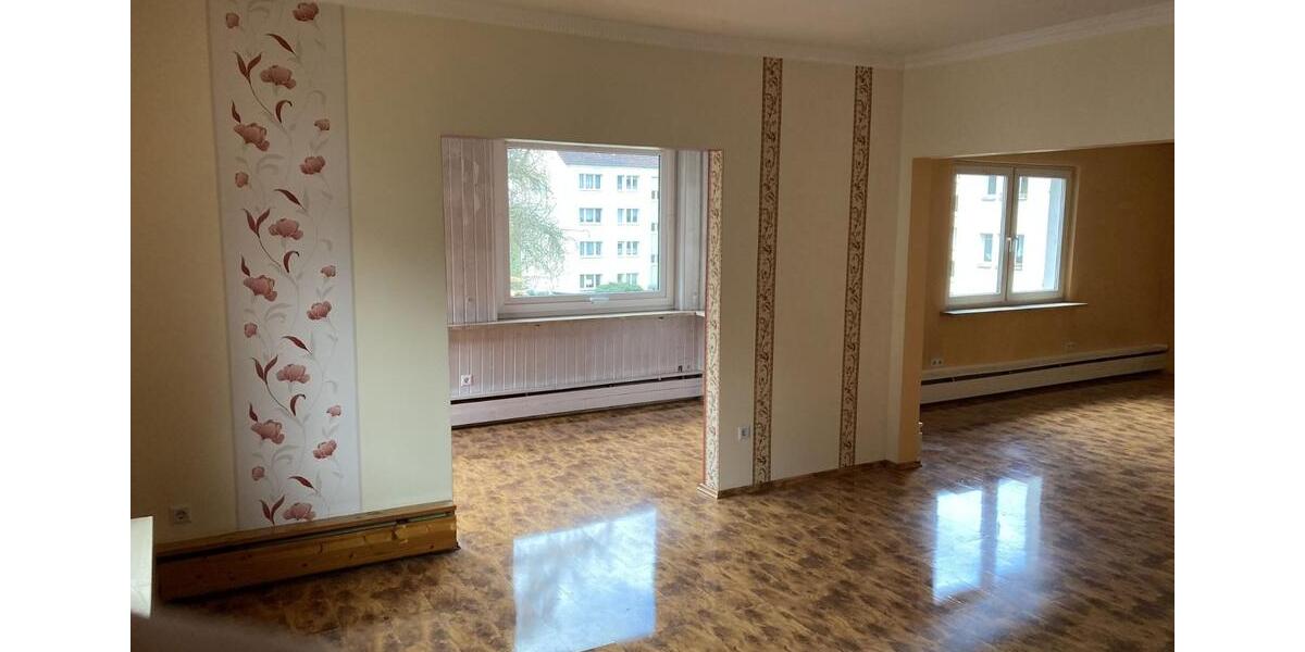 Etagenwohnung Kahla - 5 Zimmer, 124 m&sup2;, 870&euro; | Angebot:17932814