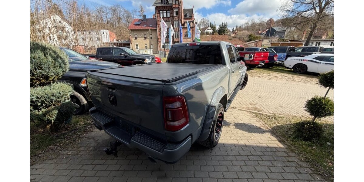 Dodge RAM 1500 Hemi Laramie