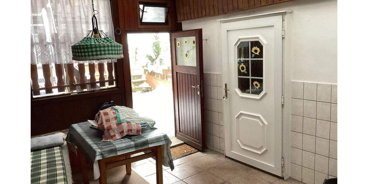 Einfamilienhaus Bad Berka - 4 Zimmer, 95 m&sup2;, 99.000&euro; | Angebot:25676947