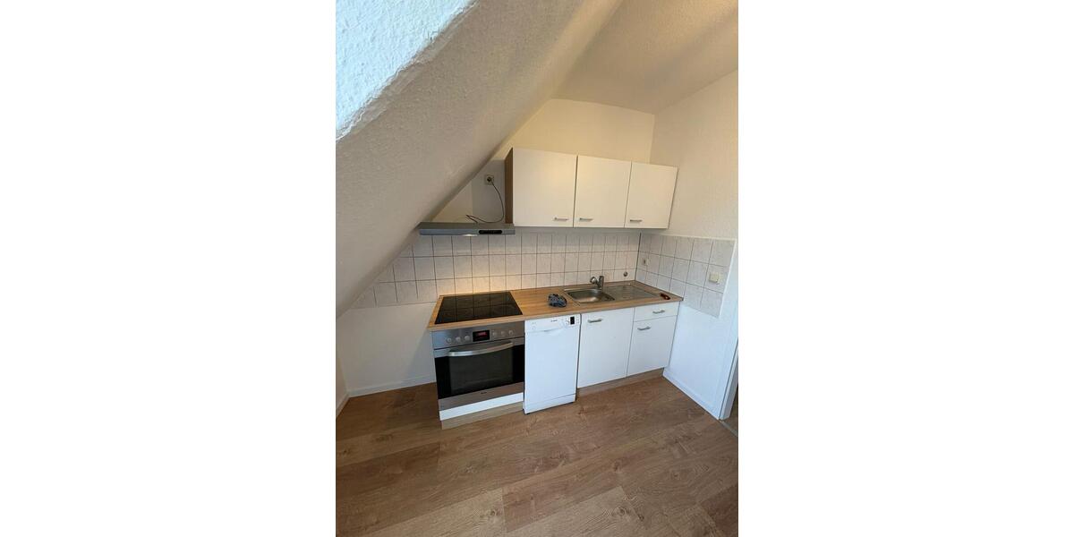 Dachgeschoßwohnung Erfurt Andreasvorstadt - 3 Zimmer, 62 m&sup2;, 560&euro; | Angebot:25366125