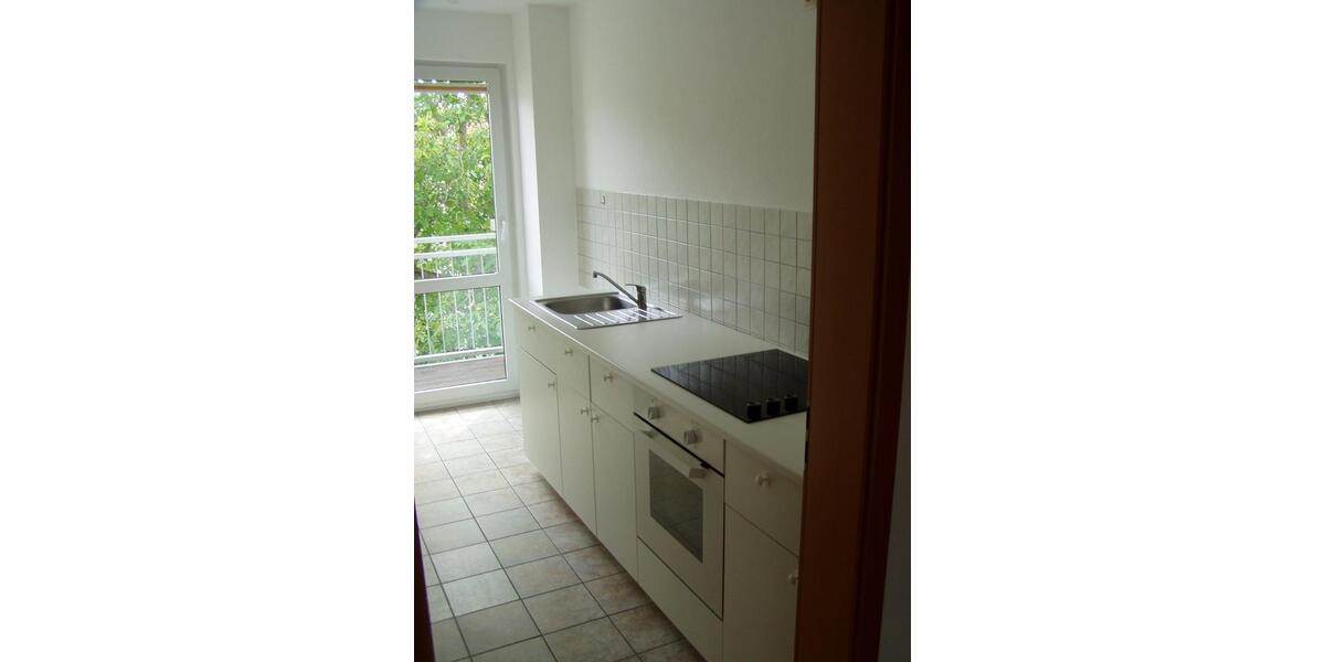 Dachgeschoßwohnung Erfurt - 2 Zimmer, 49 m&sup2;, 440&euro; | Angebot:26690823