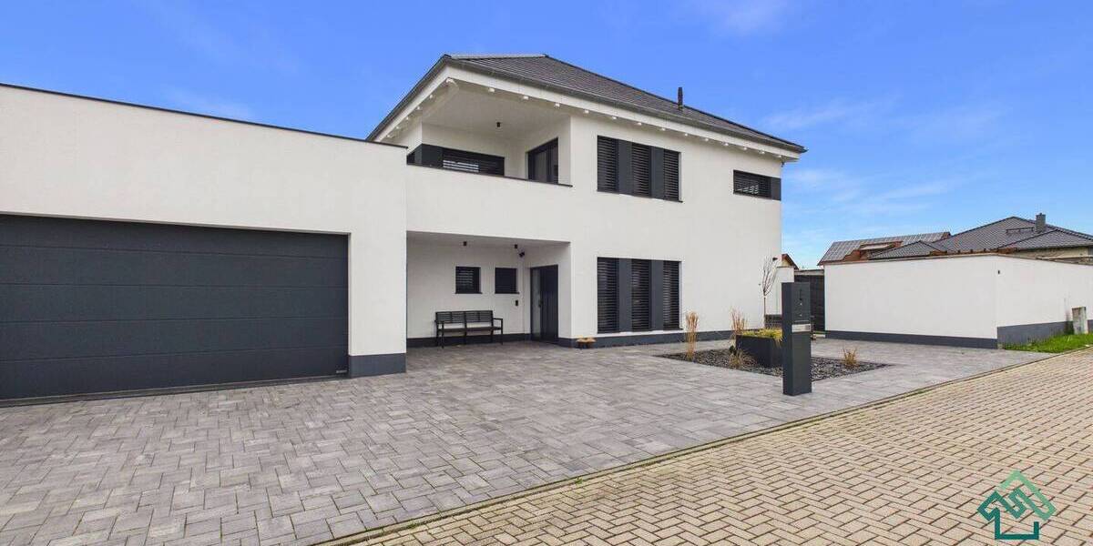 Einfamilienhaus Blankenhain - 8 Zimmer, 327 m&sup2;, 799.000&euro; | Angebot:26331281