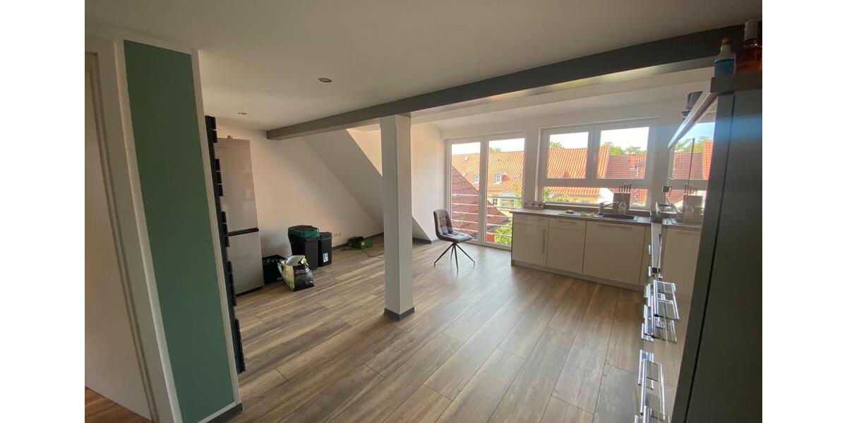 Dachgeschoßwohnung Rudolstadt - 2.5 Zimmer, 70 m&sup2;, 800&euro; | Angebot:25611955