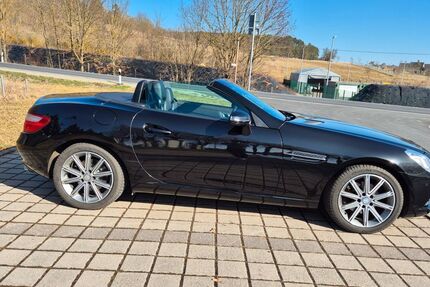 Mercedes-Benz SLK 200 92.500 km 15.500 &euro; Stadtilm 99326