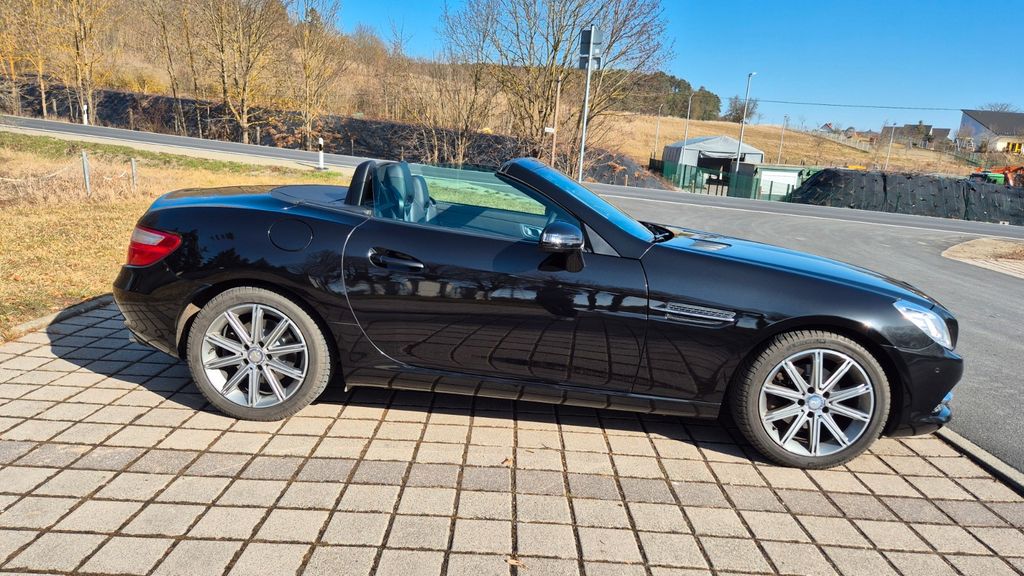 Mercedes-Benz SLK 200 92.500 km 15.500 &euro; Stadtilm 99326