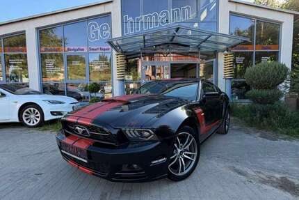 Ford Mustang 89.000 km 14.990 &euro; Rudolstadt 07407