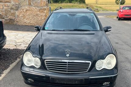 Mercedes-Benz C 270 321.000 km 1.700 &euro; Vollersroda 99438