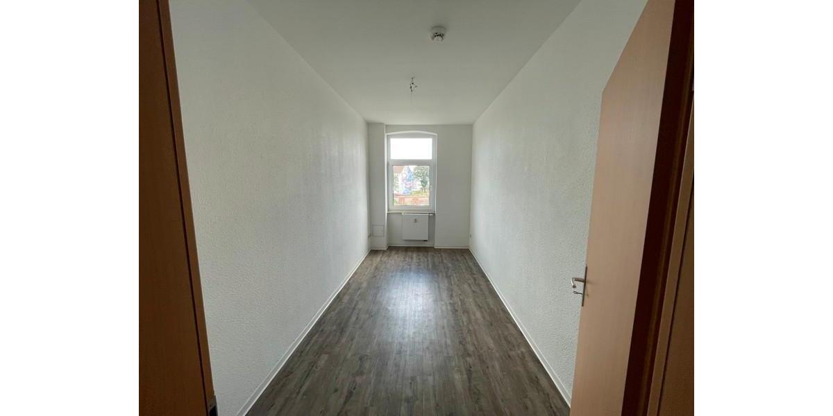 Etagenwohnung Erfurt - 3 Zimmer, 84 m&sup2;, 730&euro; | Angebot:25987361