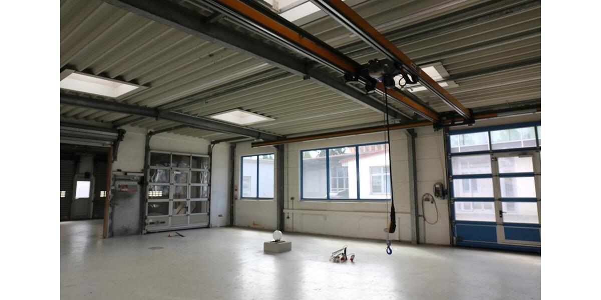 Reihenhaus Apolda - 9 Zimmer, 200 m&sup2;, 450.000&euro; | Angebot:22986914