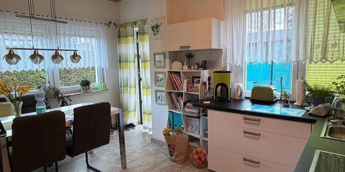 Mehrfamilienhaus, Wohnhaus Erfurt Herrenberg - 8 Zimmer, 160 m&sup2;, 369.000&euro; | Angebot:26684443