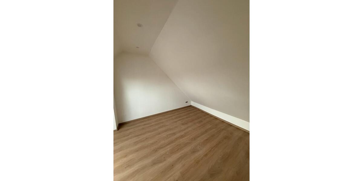 Maisonettenwohnung Erfurt Johannesplatz - 3 Zimmer, 117 m&sup2;, 1.200&euro; | Angebot:26221773