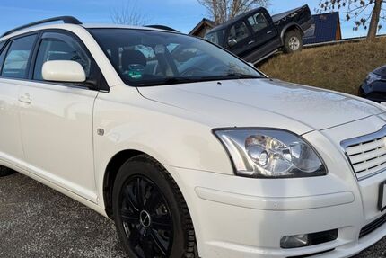 Toyota Avensis 145.000 km 6.900 &euro; Weimar 99423