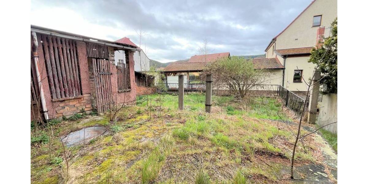 Einfamilienhaus Uhlstädt-Kirchhasel Uhlstädt - 6 Zimmer, 187 m&sup2;, 75.000&euro; | Angebot:25773115