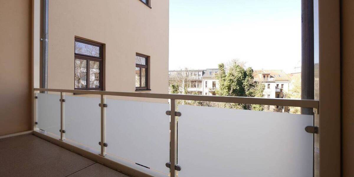 Etagenwohnung Weimar Nordvorstadt - 3 Zimmer, 120 m&sup2;, 1.080&euro; | Angebot:26080045