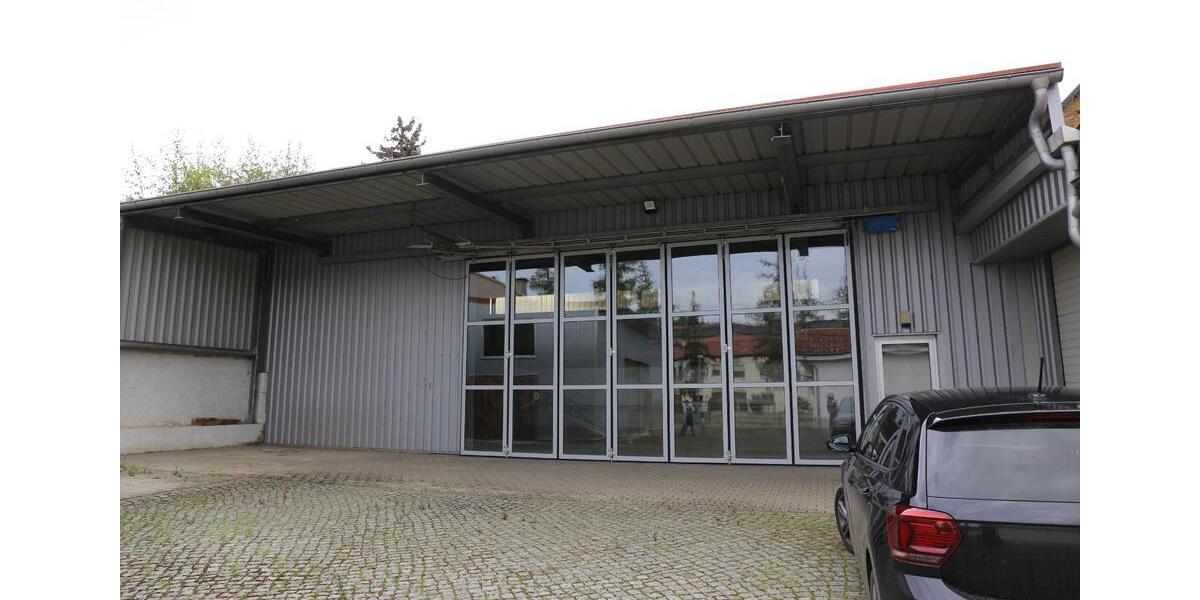 Reihenhaus Apolda - 9 Zimmer, 200 m&sup2;, 450.000&euro; | Angebot:22986914