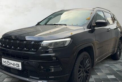 Jeep Compass 30.661 km 25.996 &euro; Nohra 99428