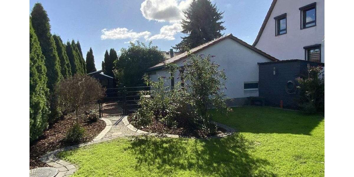 Doppelhaushälfte Sömmerda - 4 Zimmer, 103 m&sup2;, 279.000&euro; | Angebot:25679759