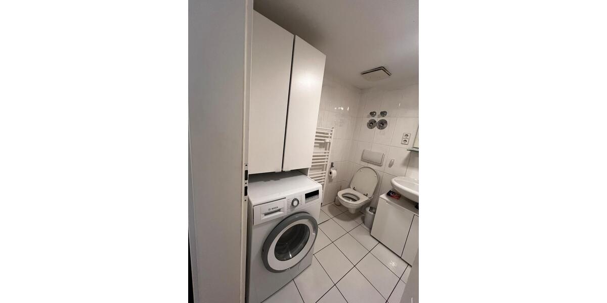 Etagenwohnung Erfurt - 2 Zimmer, 58 m&sup2;, 1.100&euro; | Angebot:24497214