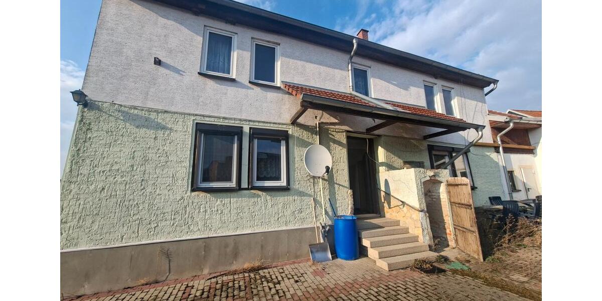 Mehrfamilienhaus, Wohnhaus Buttstädt - 11 Zimmer, 200 m&sup2;, 87.500&euro; | Angebot:26039272