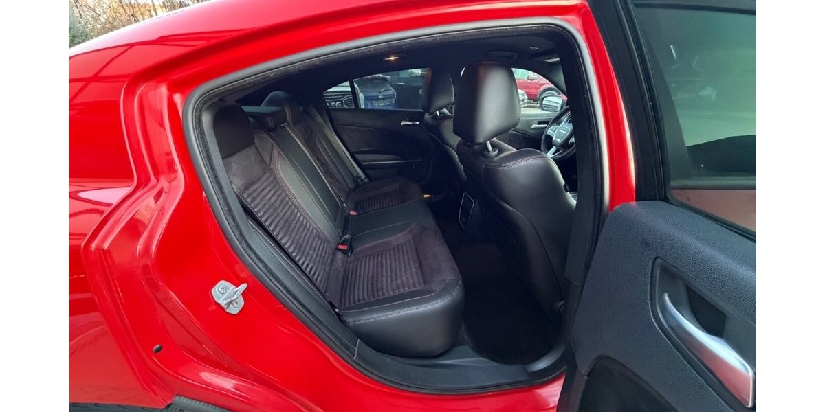 Dodge Charger 5.7 V8 HEMI R/T SRT 107.700 km 24.999 &euro; Rudolstadt 07407