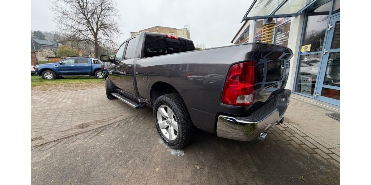 Dodge RAM 1500 5,7 HEMI 4+4 6 Sitzer 142.000 km 17.999 &euro; Rudolstadt 07407