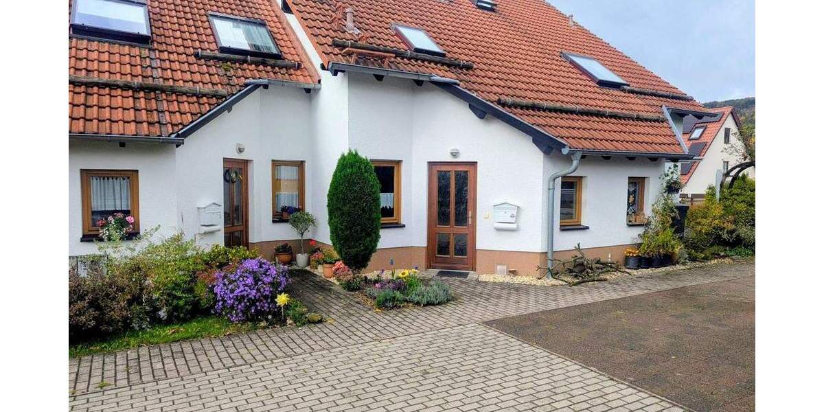 Etagenwohnung Jena Wogau - 3 Zimmer, 99 m&sup2;, 280.000&euro; | Angebot:25695953