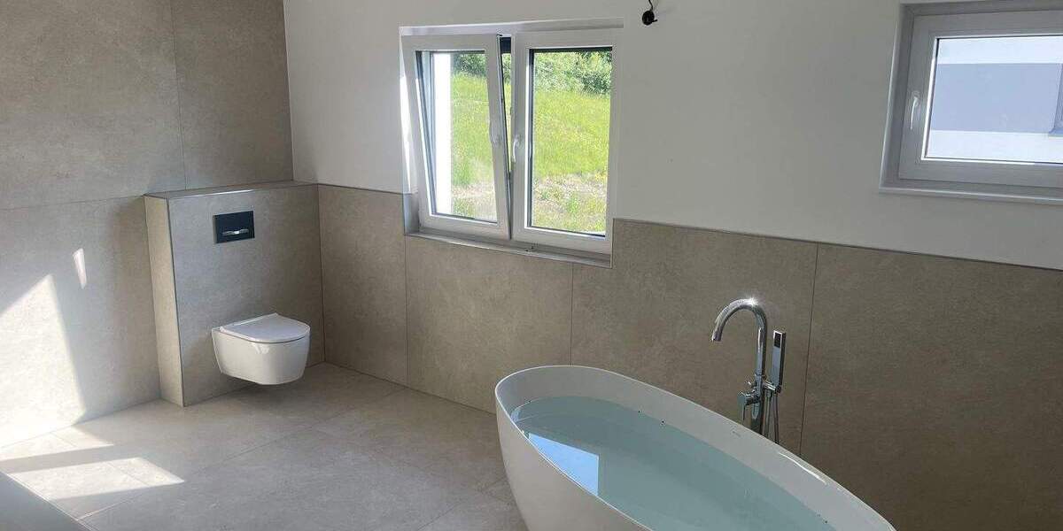 Etagenwohnung Neuengönna Porstendorf - 4 Zimmer, 130 m&sup2;, 525.000&euro; | Angebot:25730377