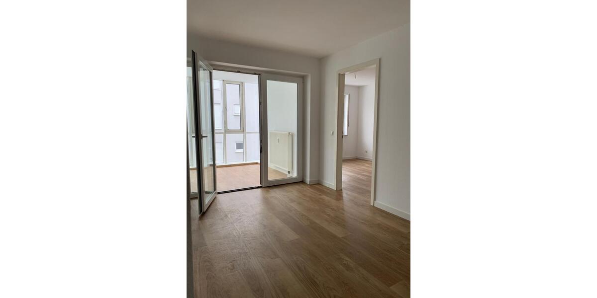 Etagenwohnung Erfurt Johannesplatz - 2 Zimmer, 69 m&sup2;, 656&euro; | Angebot:25802042