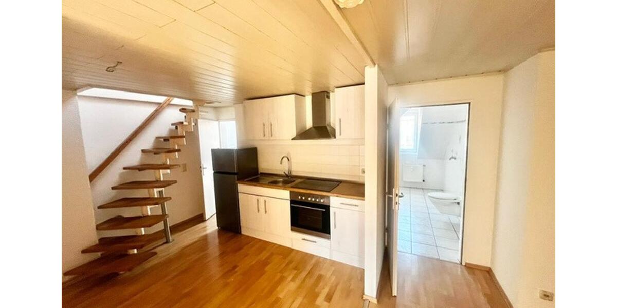 Dachgeschoßwohnung Erfurt Andreasvorstadt - 2.5 Zimmer, 82 m&sup2;, 725&euro; | Angebot:26476624