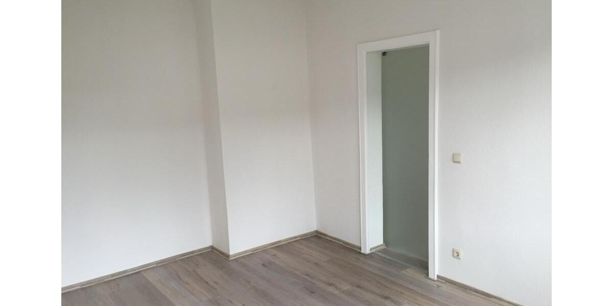Etagenwohnung Erfurt Hochheim - 2 Zimmer, 48 m&sup2;, 520&euro; | Angebot:26610363