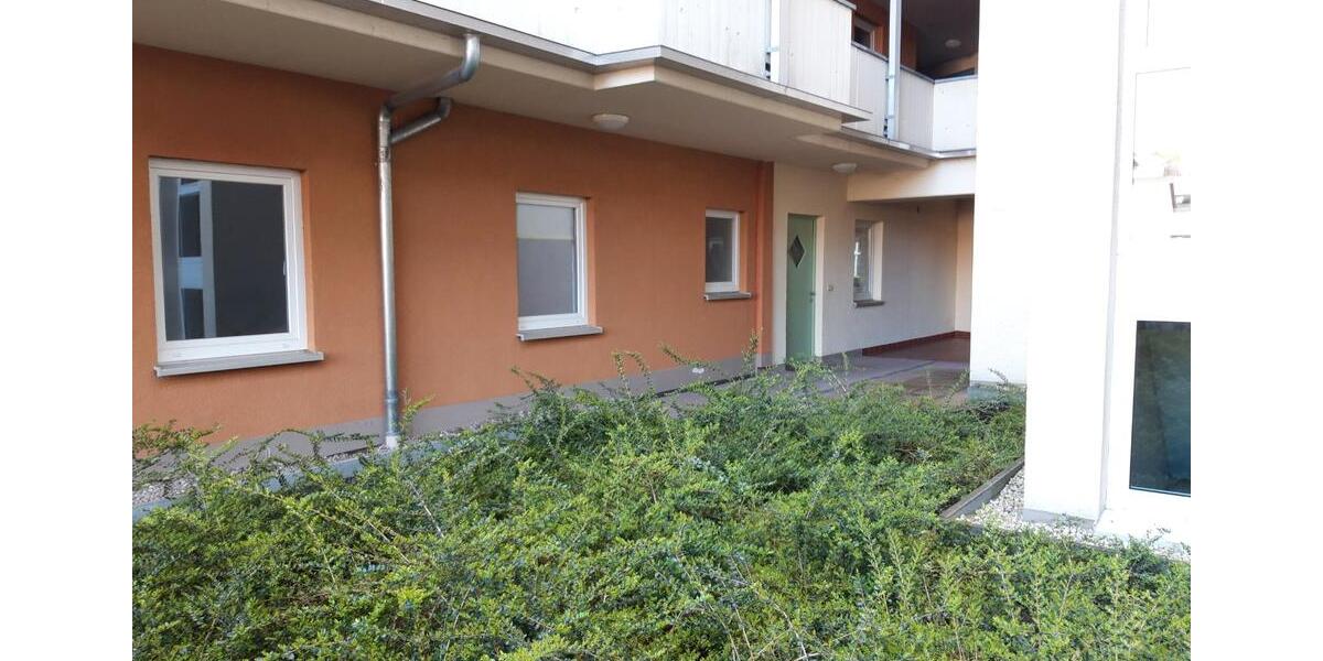 Erdgeschoßwohnung Jena Kernberge - 2 Zimmer, 73 m&sup2;, 650&euro; | Angebot:26426109