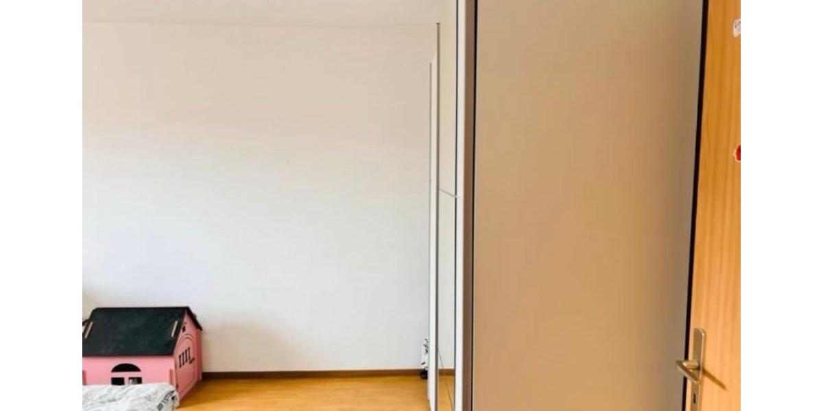 Etagenwohnung Jena - 2 Zimmer, 49 m&sup2;, 700&euro; | Angebot:25980867