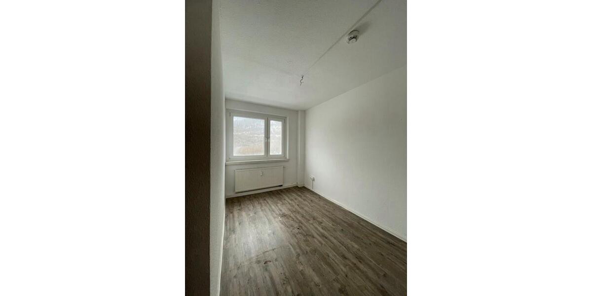 Etagenwohnung Jena Lobeda-Altstadt - 3 Zimmer, 59 m&sup2;, 464&euro; | Angebot:25417612