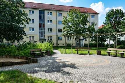 Wohnung Stadtilm - 2 Zimmer, 51 m&sup2;, 314&euro; | Angebot:27070922