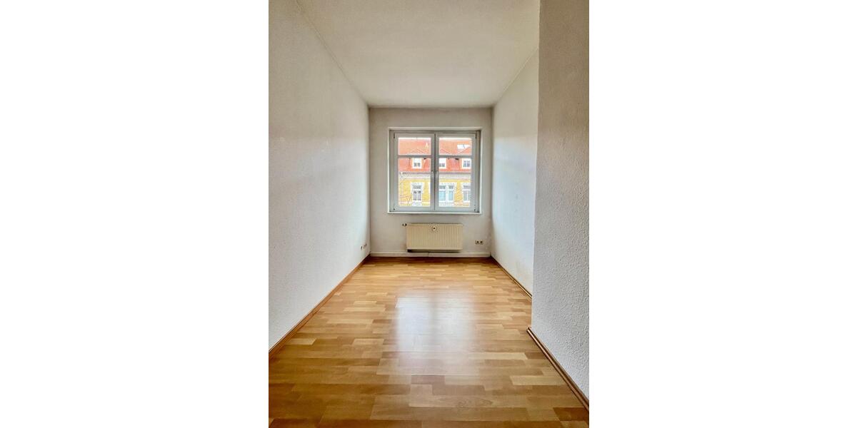 Etagenwohnung Erfurt Johannesplatz - 3 Zimmer, 70 m&sup2;, 870&euro; | Angebot:26005417