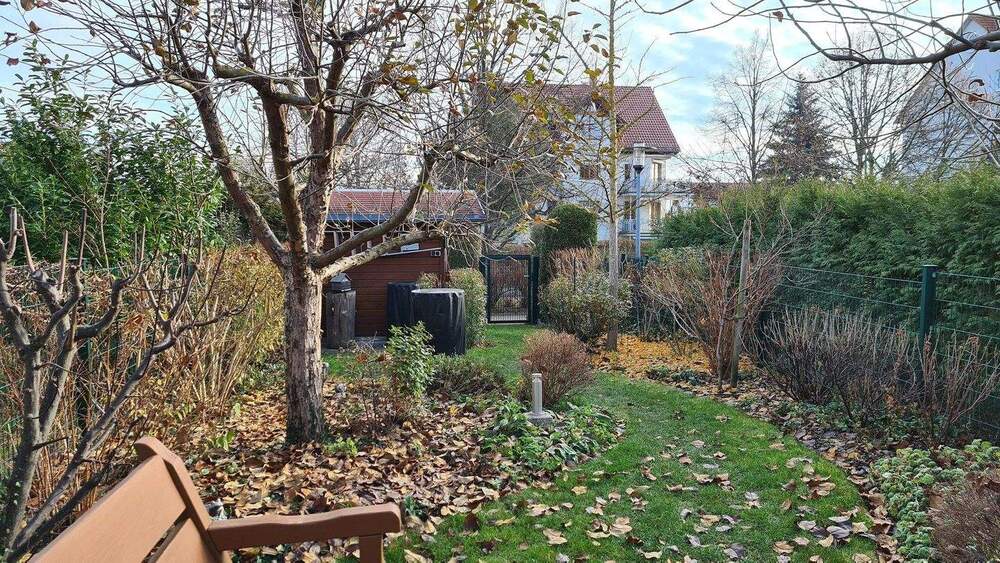 Reihenmittelhaus Weimar Südstadt - 5 Zimmer, 135 m&sup2;, 490.000&euro; | Angebot:25687198